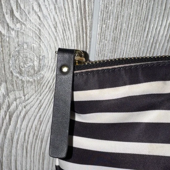 Kate Spade Black and Cream Striped Tote - Picture 5 of 12